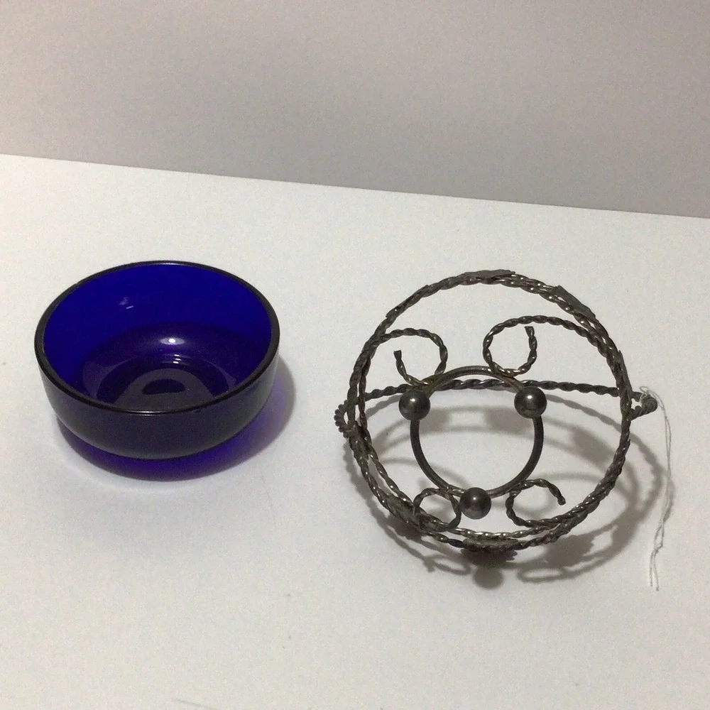Vintage Cobalt Blue Glass Condiment‎ Dish In Metal Carrier made in England